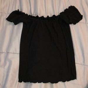 Brandy Melville off the shoulder crop top